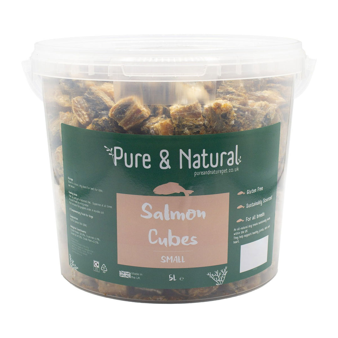Pure & Natural Small Salmon Cubes