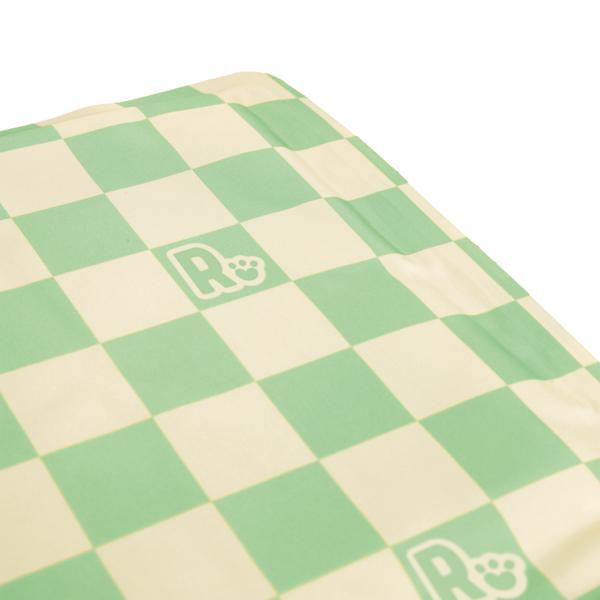 Rosewood Green Checkered Cool Mat Medium, 65 X 50Cm