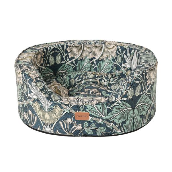 William Morris Honeysuckle & Acorn Print Oval Bed