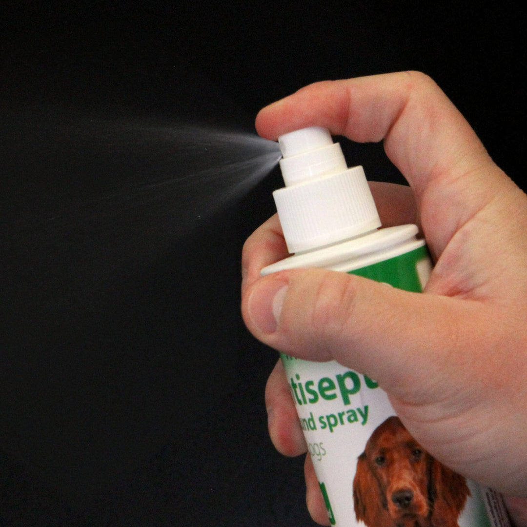 Johnson's Antiseptic Wound Spray for Dog & Puppies 200ml