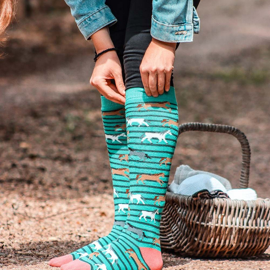 BARTLEBY FUNKY WELLY SOCKS LADIES GALLOPING HORSE SIZE 4-8