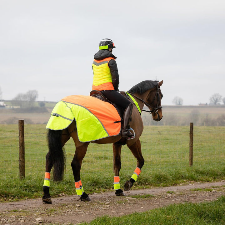 EQUISAFETY HI-VIS WATERPROOF QUARTER SHEET YELLOW/ORANGE