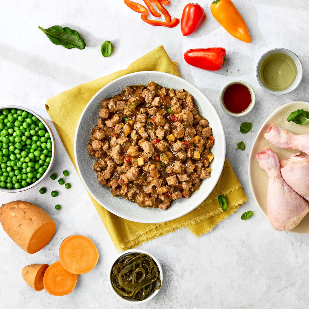 Naturo Adult Dog Gluten & Grain Free Pouch Poultry Selection in Herb Gravy 12x100g