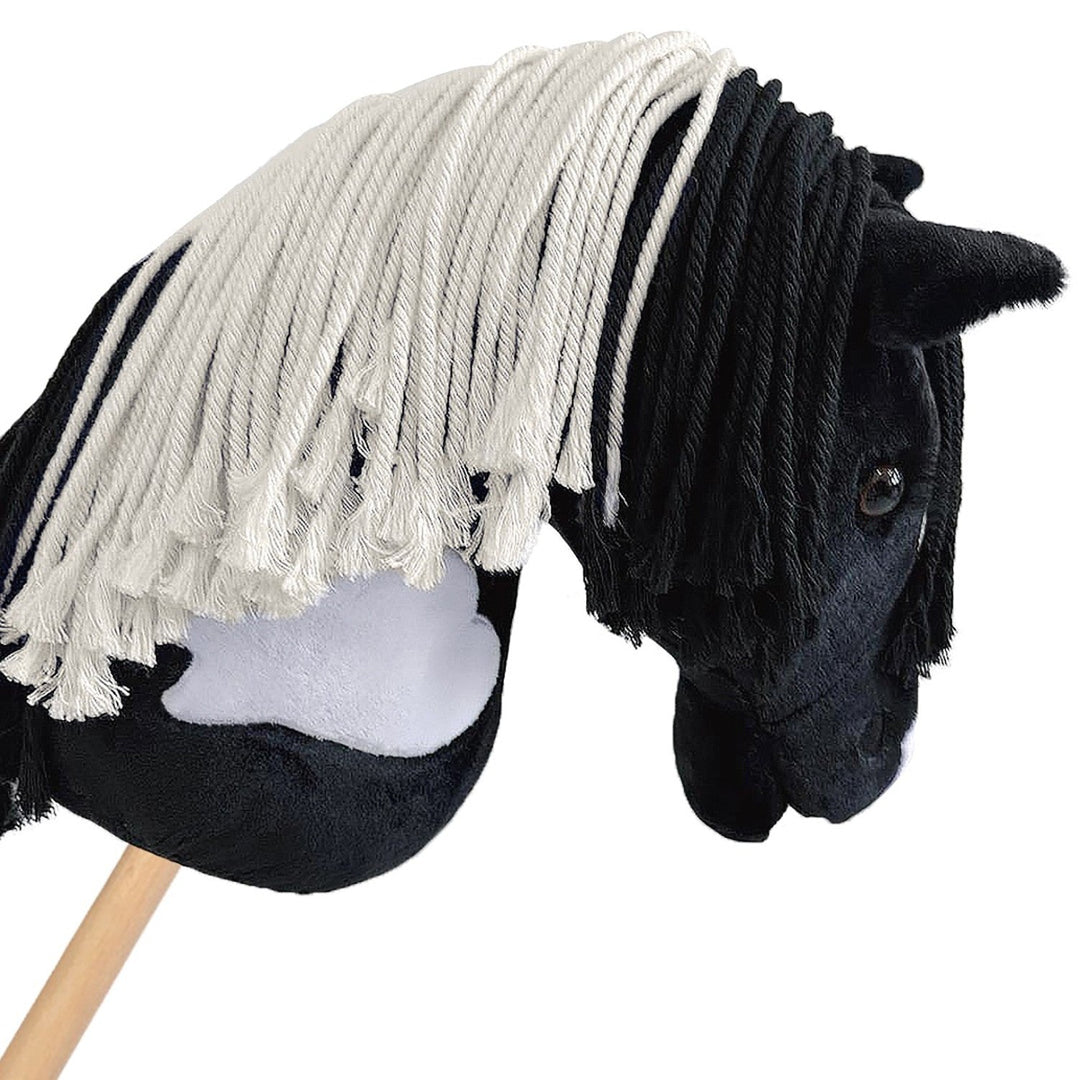 HOBBY HORSE MAGPIE